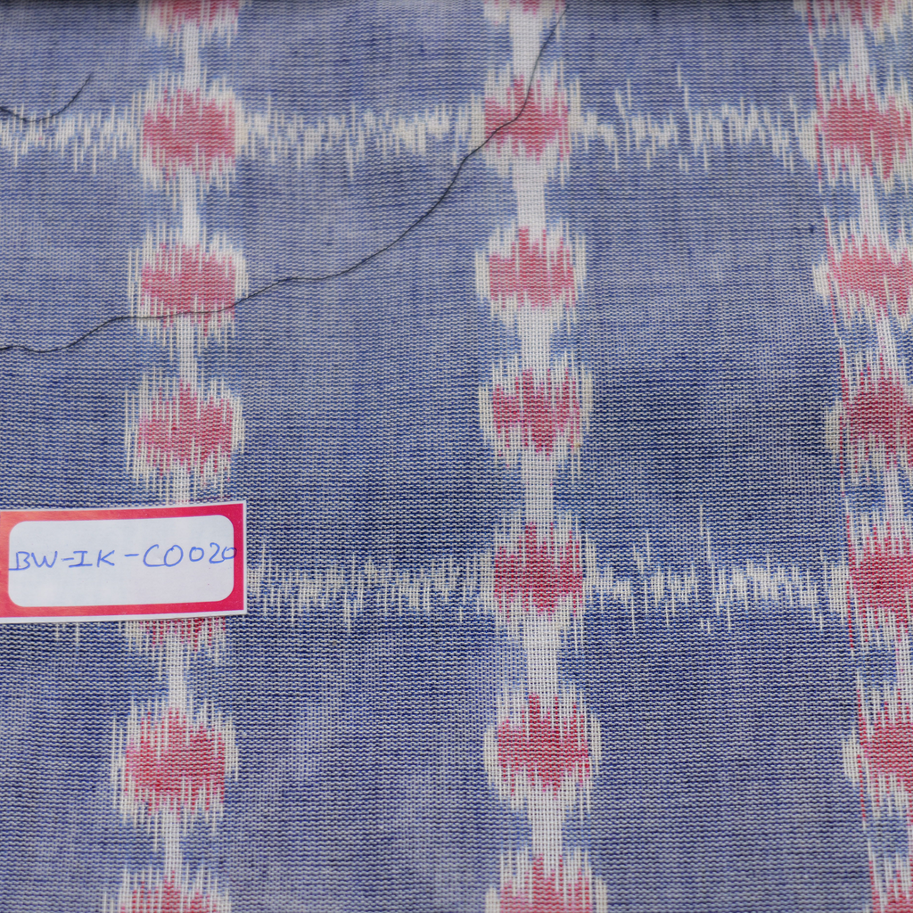 HANDLOOM IKAT WEAVING FABRIC — THE ART OF WOVEN PATTERNS