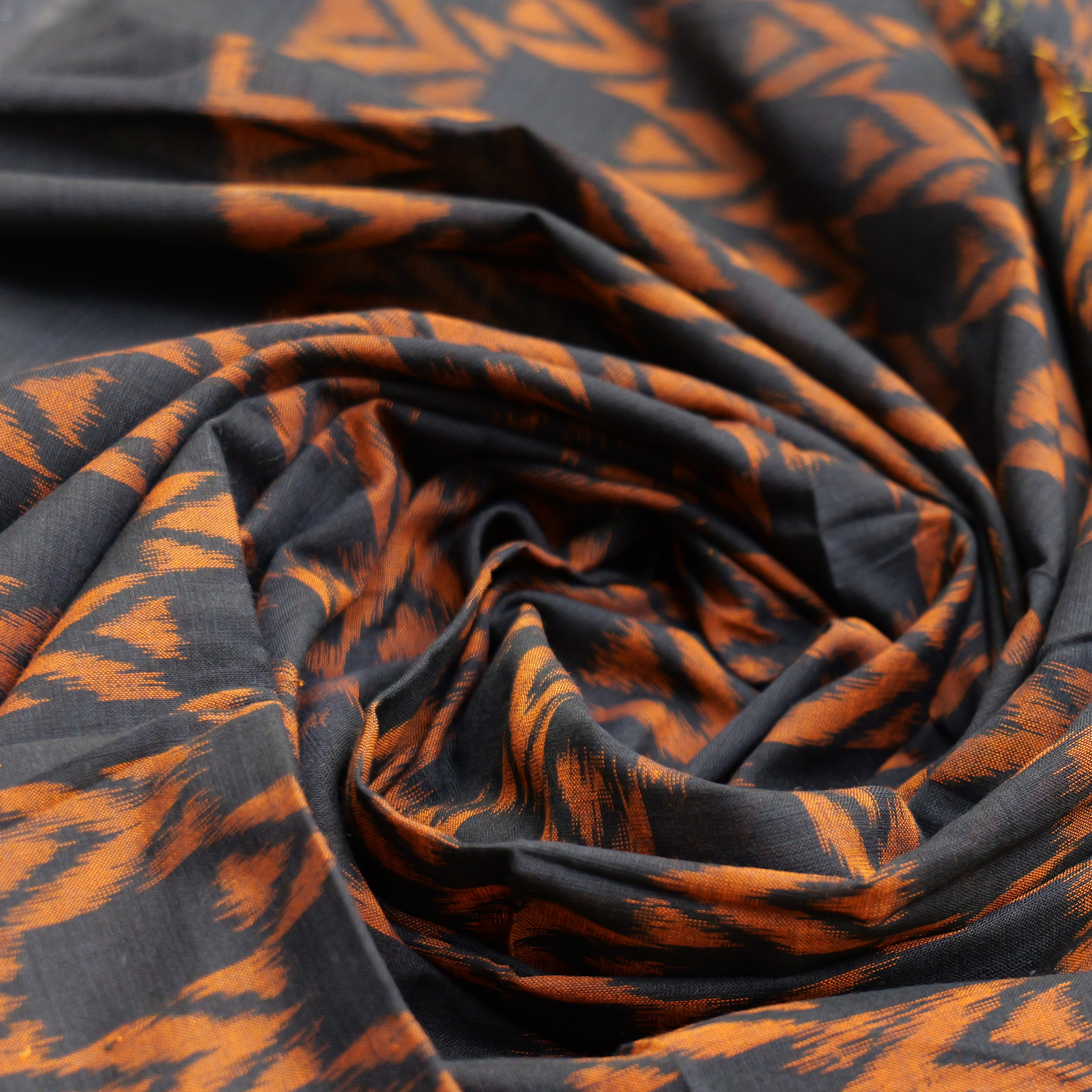 HANDLOOM IKAT WEAVING FABRIC — THE ART OF WOVEN PATTERNS